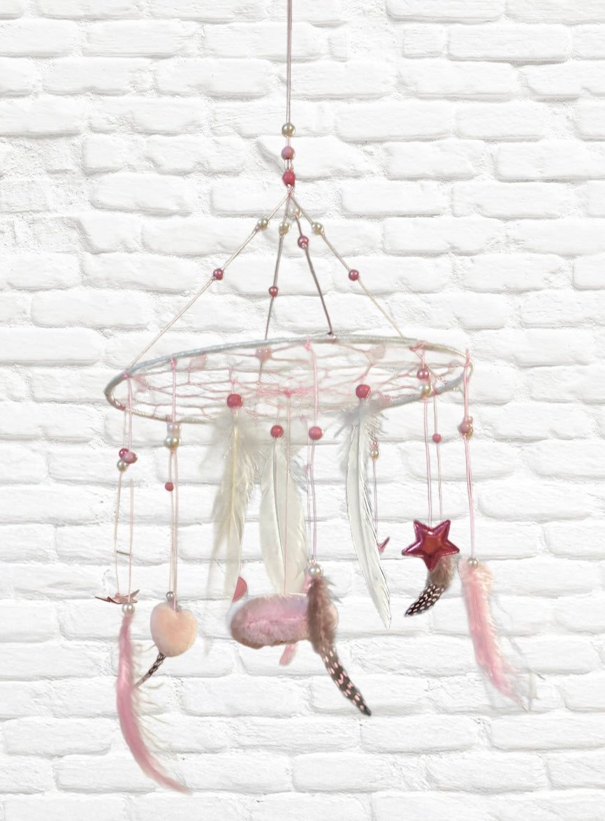 Mobile pour bébé chat